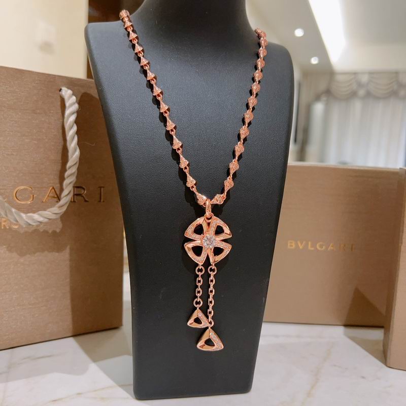 Bvlgari necklace 01yxx161